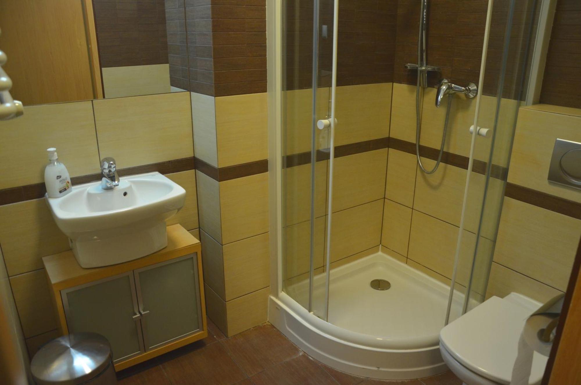 Dom Studencki Akademia Muzyczna Hostel Красков Екстериор снимка