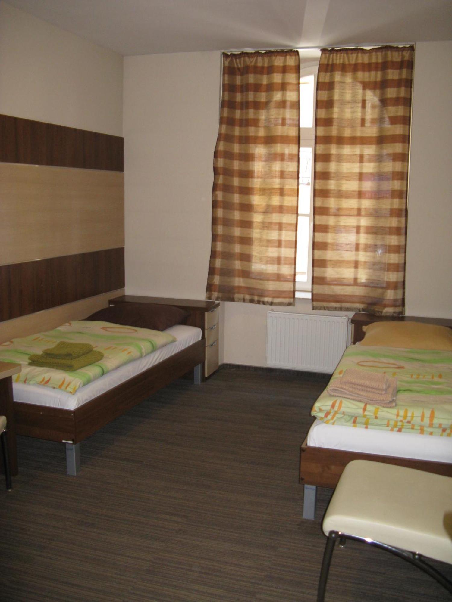 Dom Studencki Akademia Muzyczna Hostel Красков Екстериор снимка