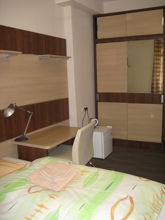 Dom Studencki Akademia Muzyczna Hostel Красков Екстериор снимка